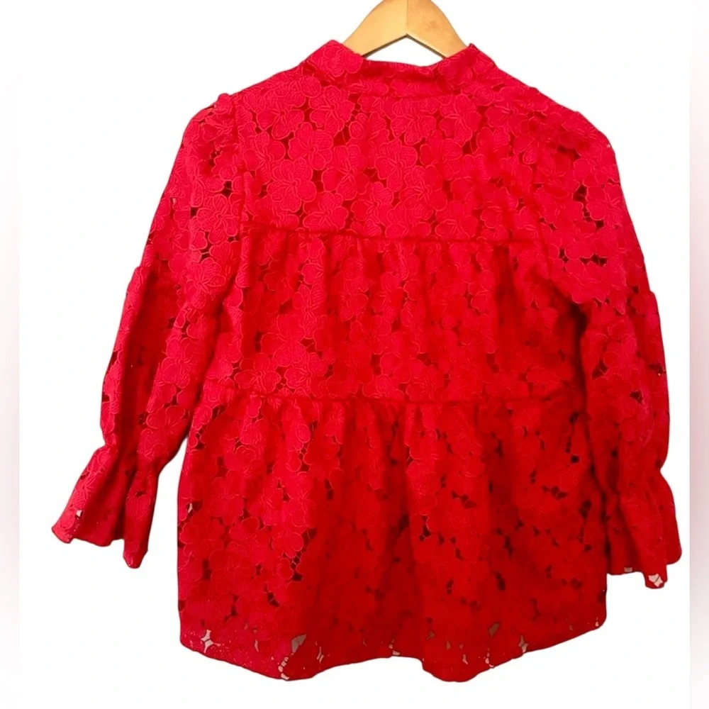 TUCKERNUCK Helena Eyelet Lace Quarter Sleeve Button Up Blouse Shirt - Picture 3 of 7